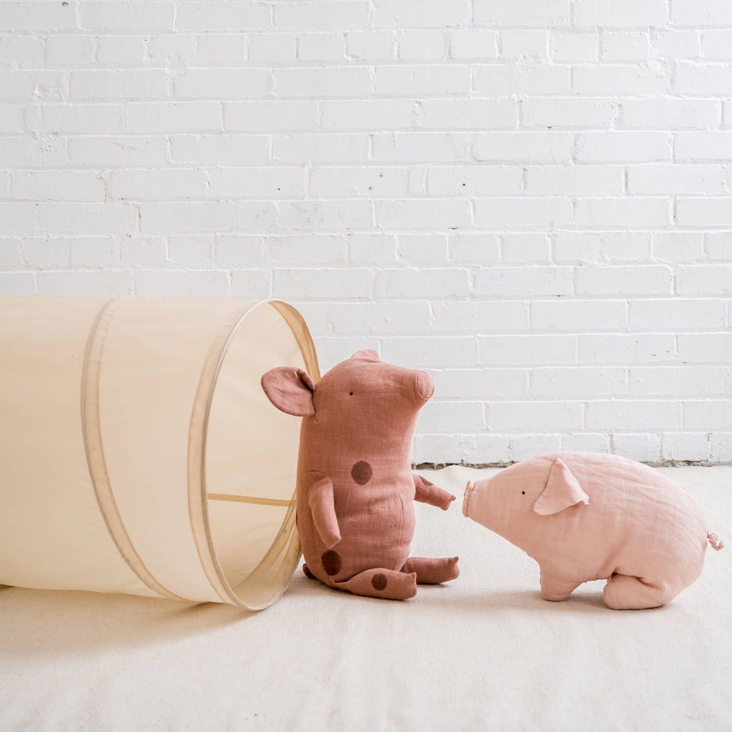 Kids Play Tunnel with Eco-Friendly Recycled Fabric: Gingham Beige