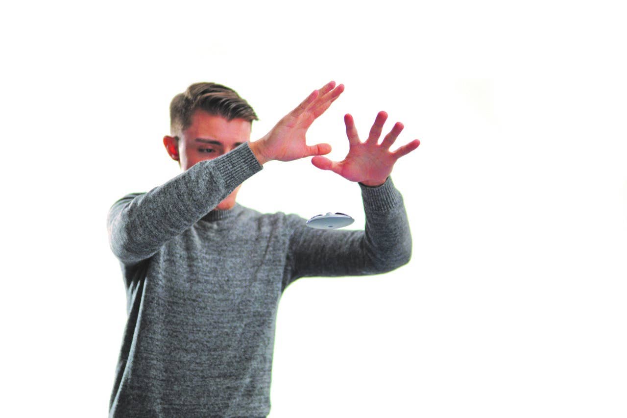 Zorbi Flying Saucer Trick
