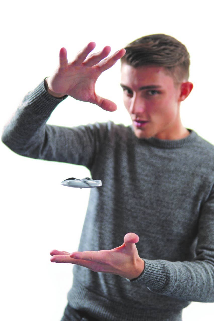 Zorbi Flying Saucer Trick