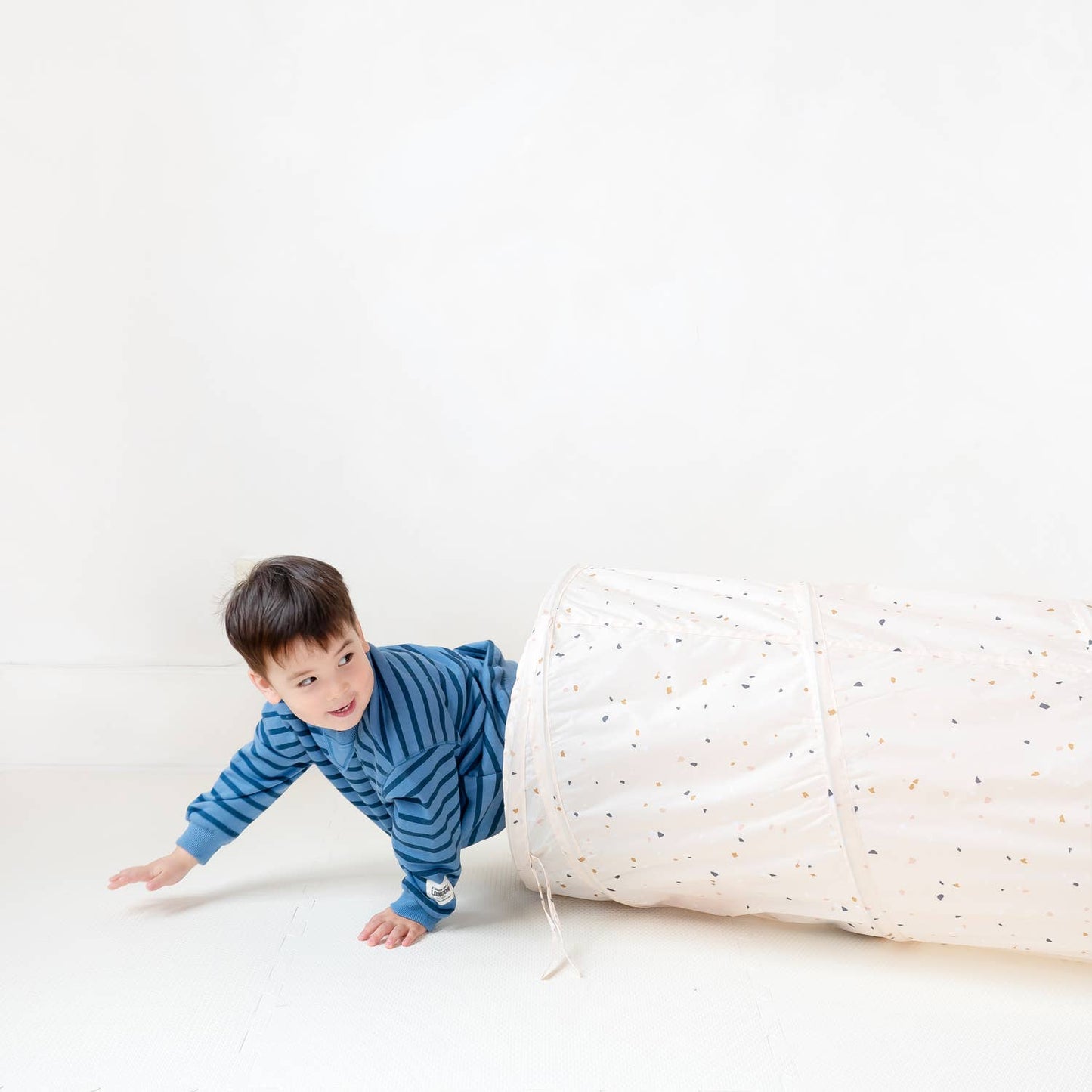 Kids Play Tunnel with Eco-Friendly Recycled Fabric: Gingham Beige