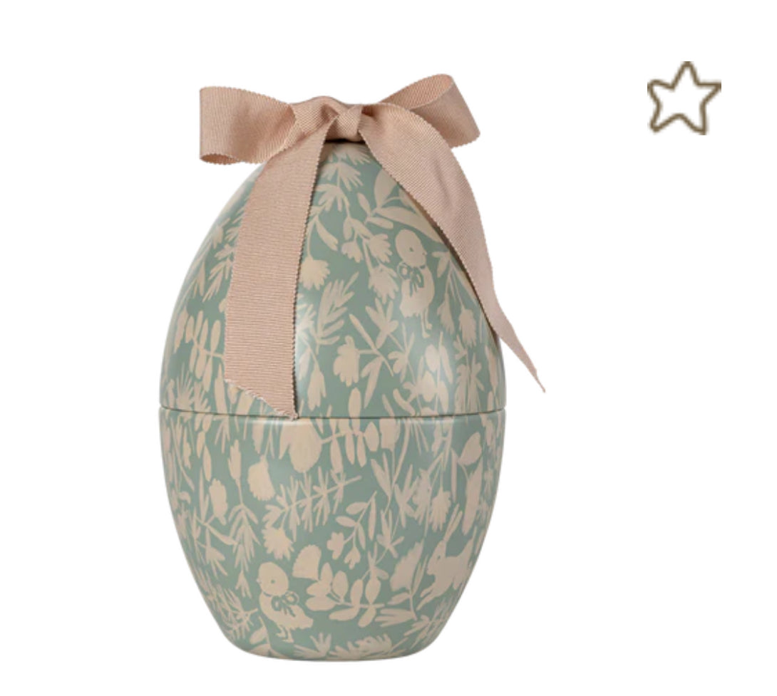 egg- powder, yellow cream or mint