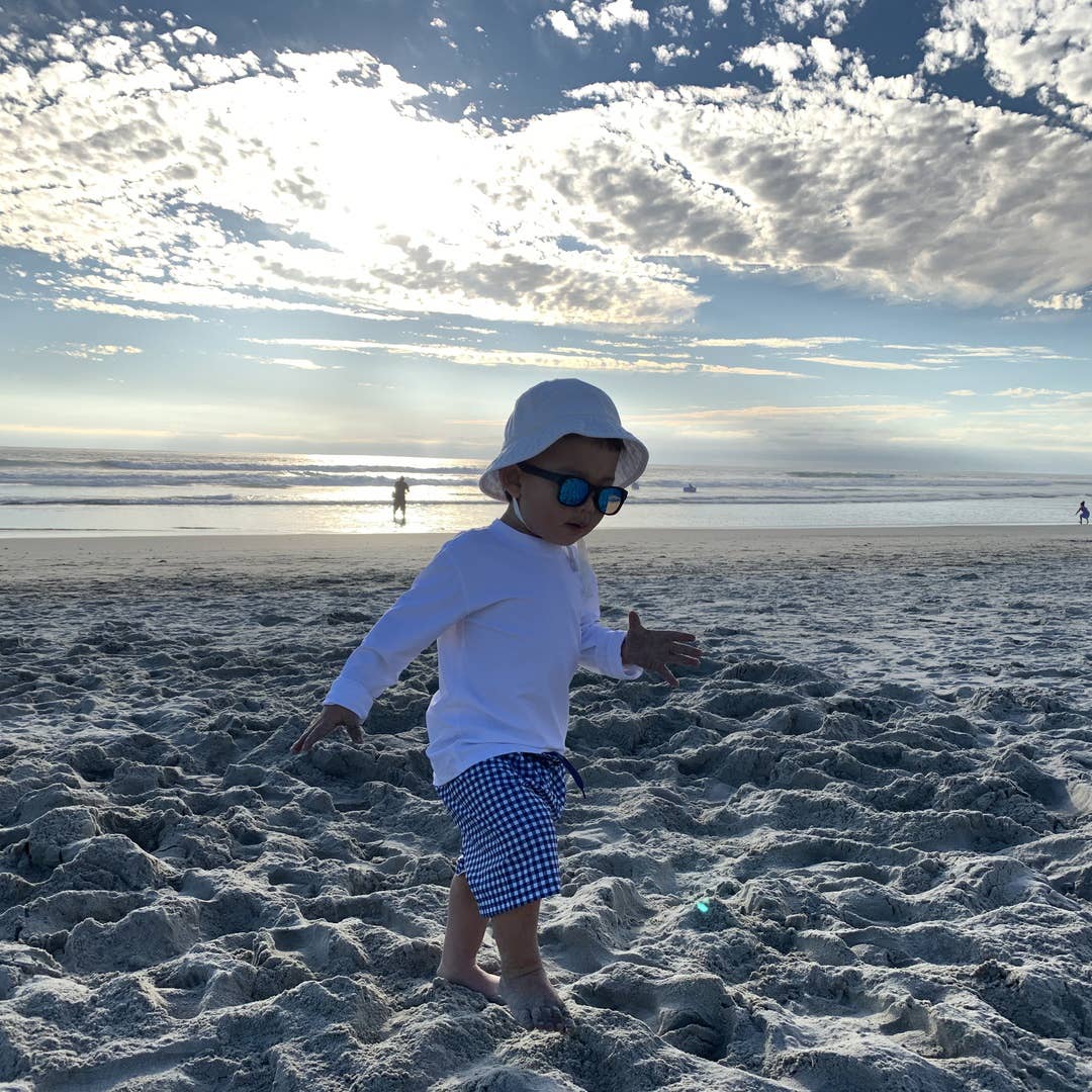 Navy Sunglasses: Baby (Ages 0-2) / Grey Polarized Lens