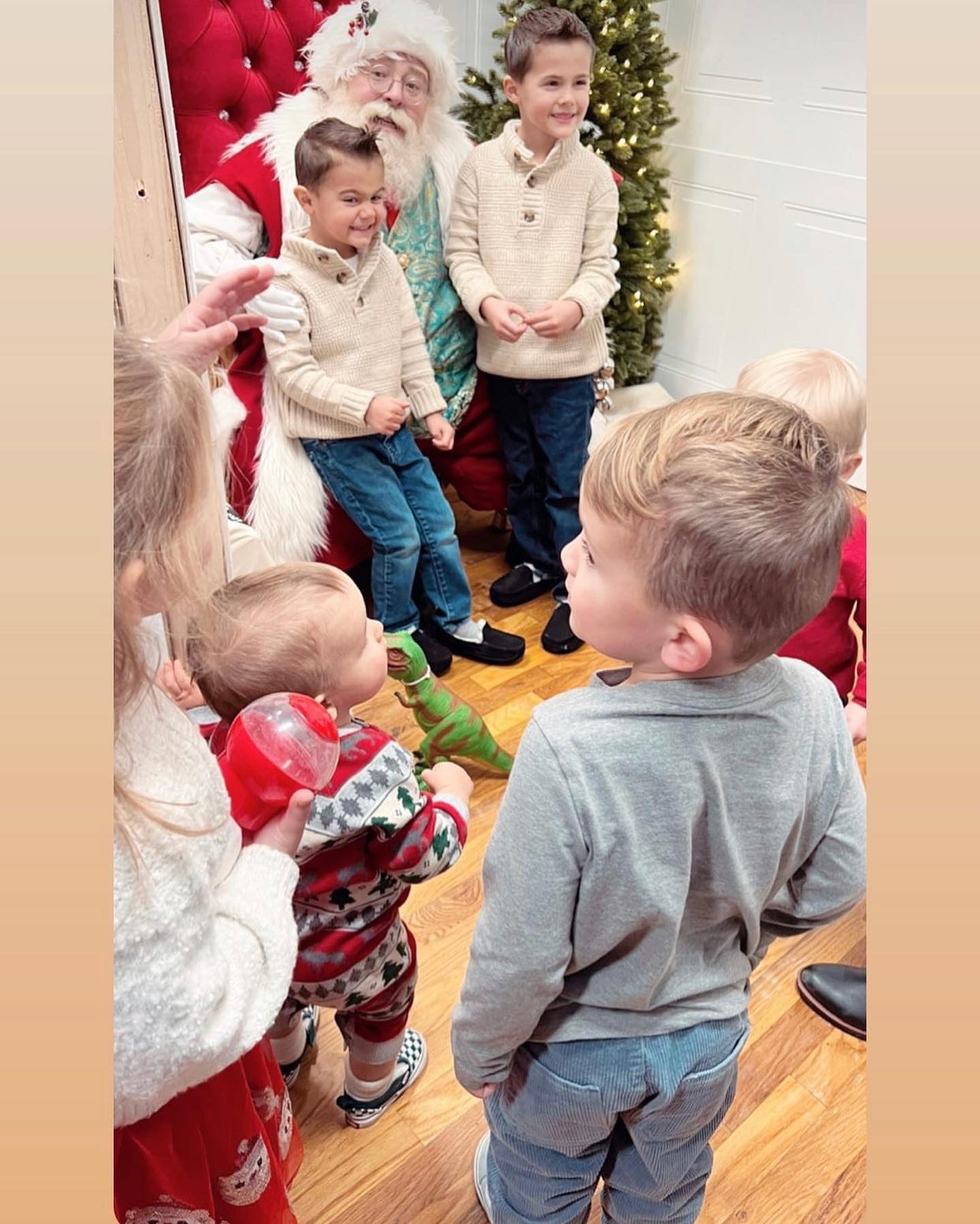 12 pm SANTA- HUNTINGTON, November 30