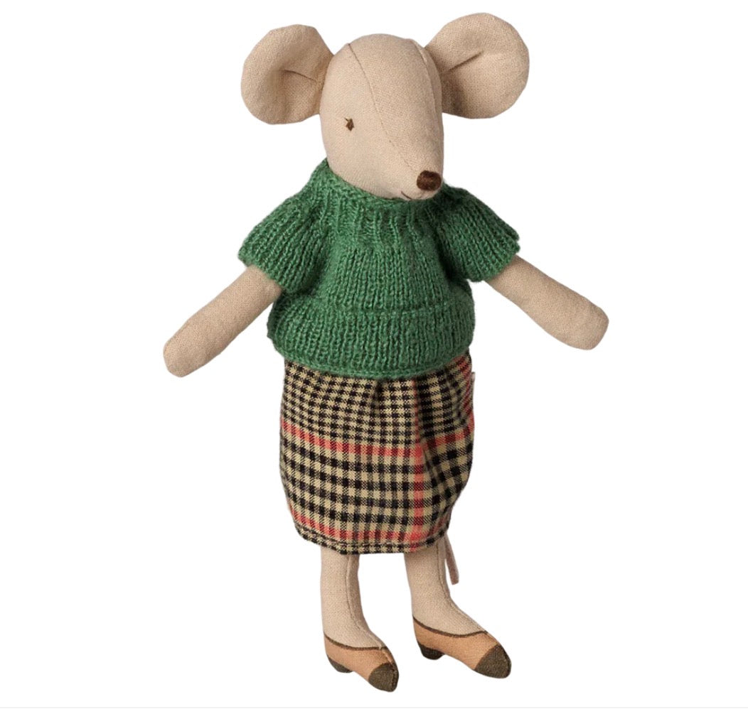 Maileg Grandma Mouse