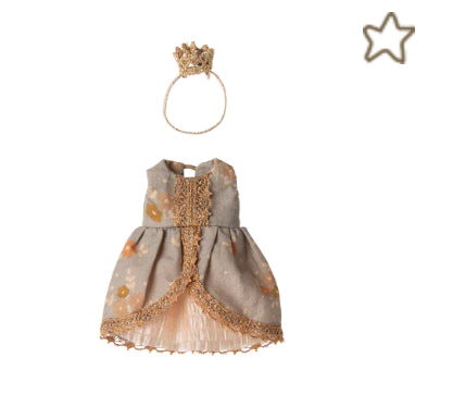 Princess dress, Big sister mouse