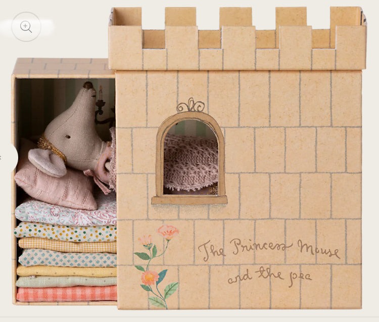Maileg Princess and the Pea, Big Sister Mouse