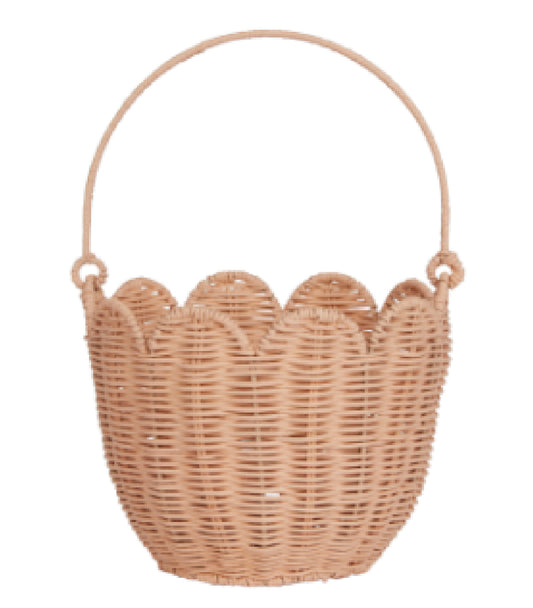 Rattan Tulip Carry Basket- Seashell Pink
