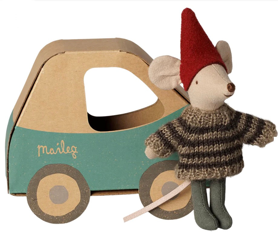 Maileg Christmas mouse, Little brother in car box