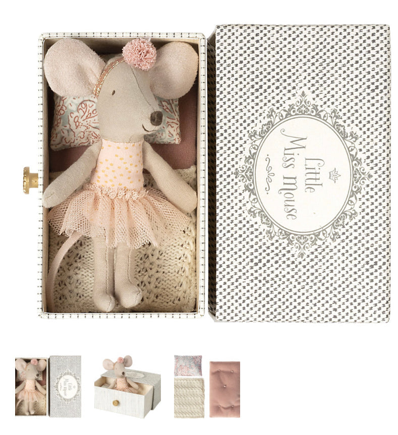 Dance Mouse in Daybed, Little Sister