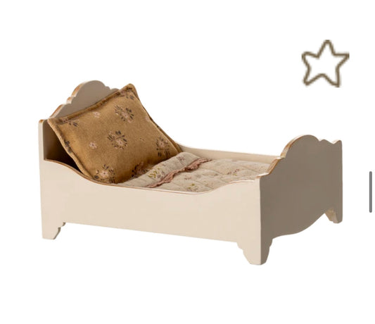 Bed, Mouse - Off white Big Brother/ Sister