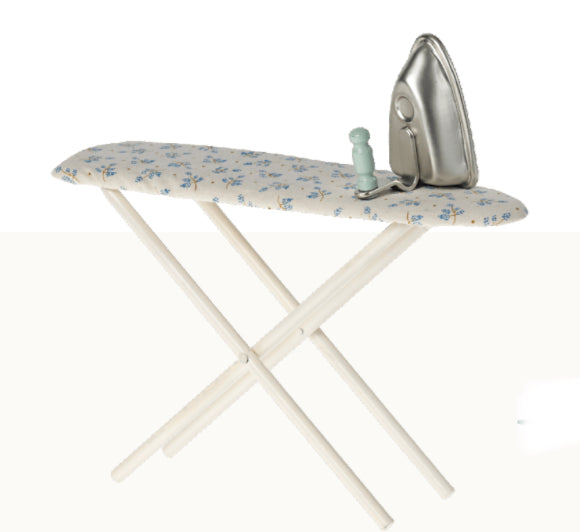 Maileg Iron and ironing board - Einstein's Attic