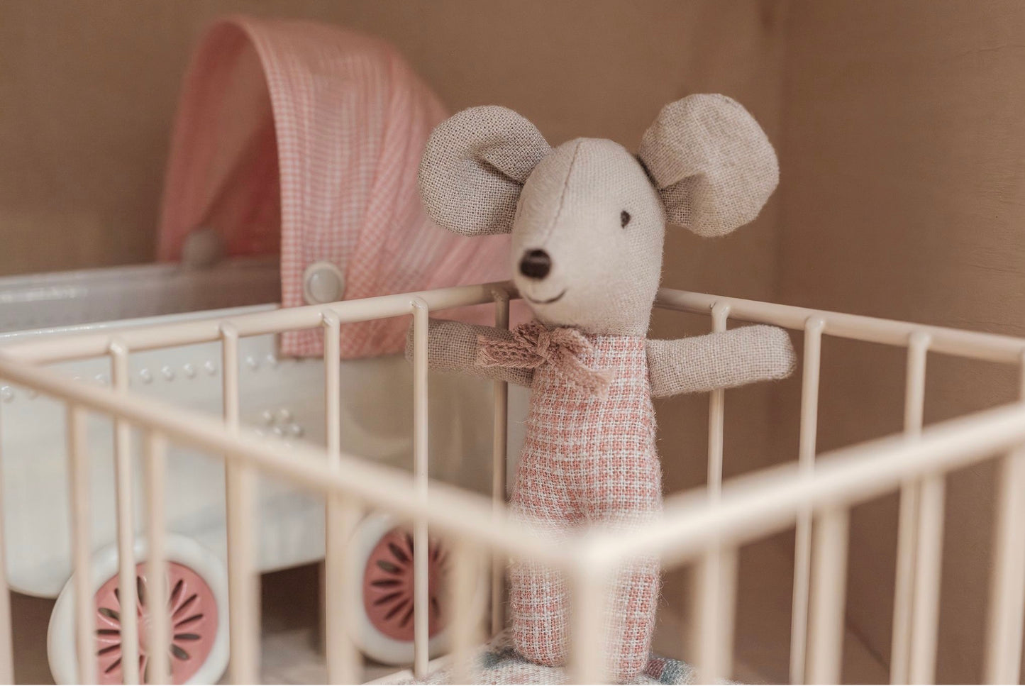 Maileg Mouse whole  Farmhouse Fully Furnished +Surprise Gift