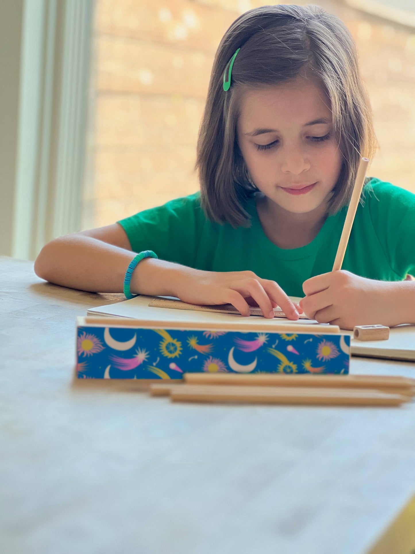 WOODEN PENCIL BOX + COLORED PENCILS - COSMIC