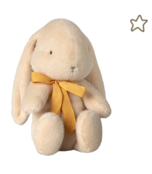 Bunny plush, Cream