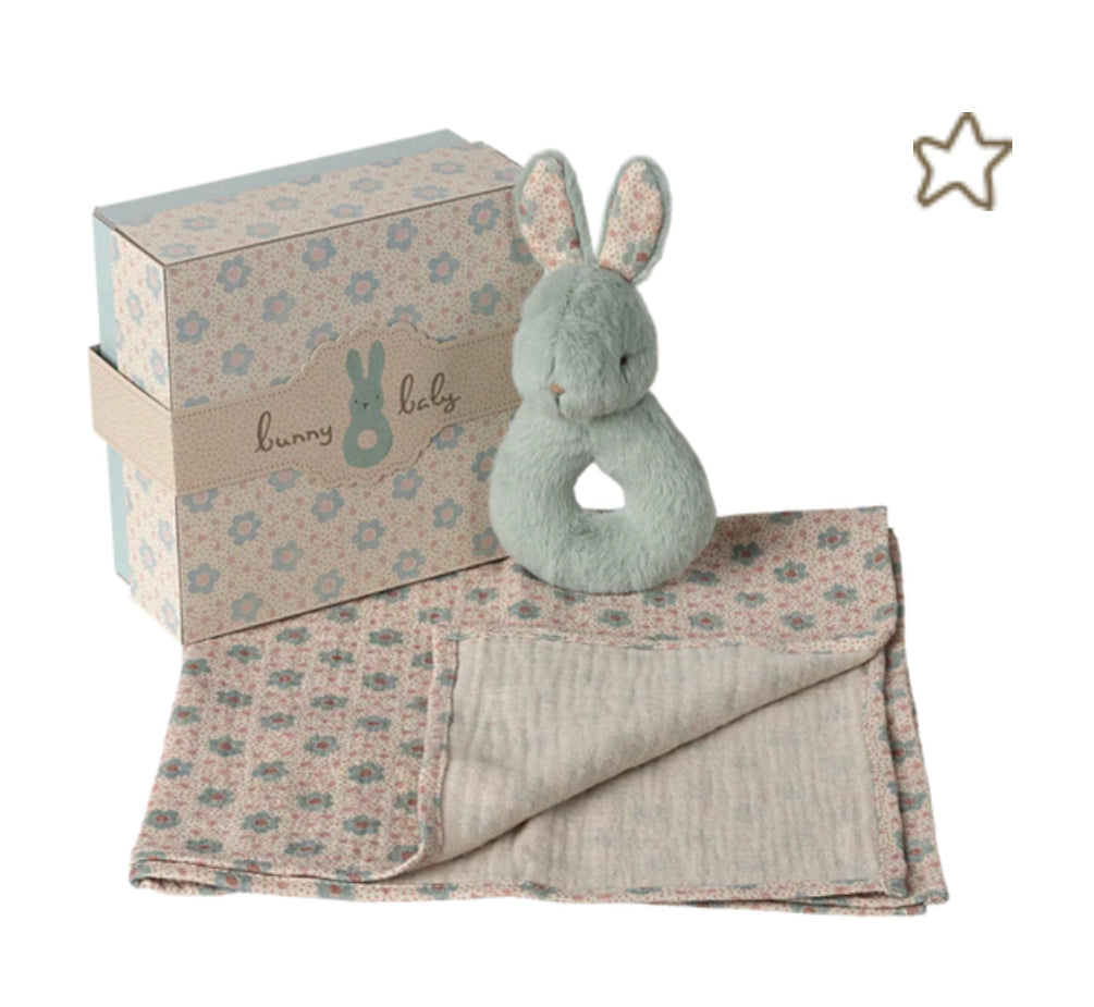 Rabbit rattle set -Cream peach, powder or mint