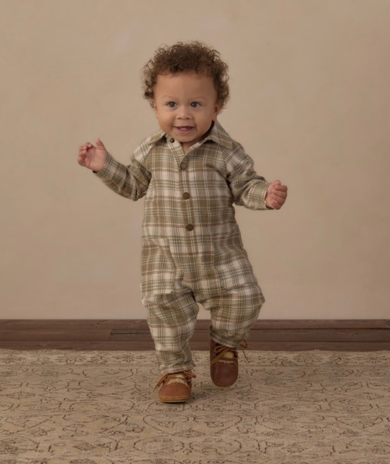 COLLARED BABY JUMPSUIT OLIVE DOBBY PLAID