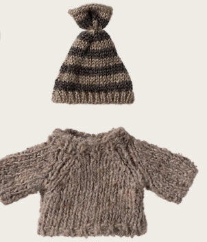 Knitted sweater and hat, Big Brother mouse/ Deer