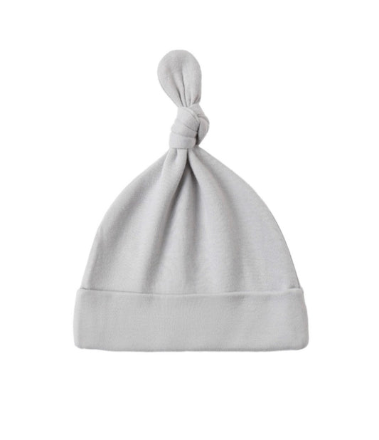 KNOTTED BABY HAT CLOUD