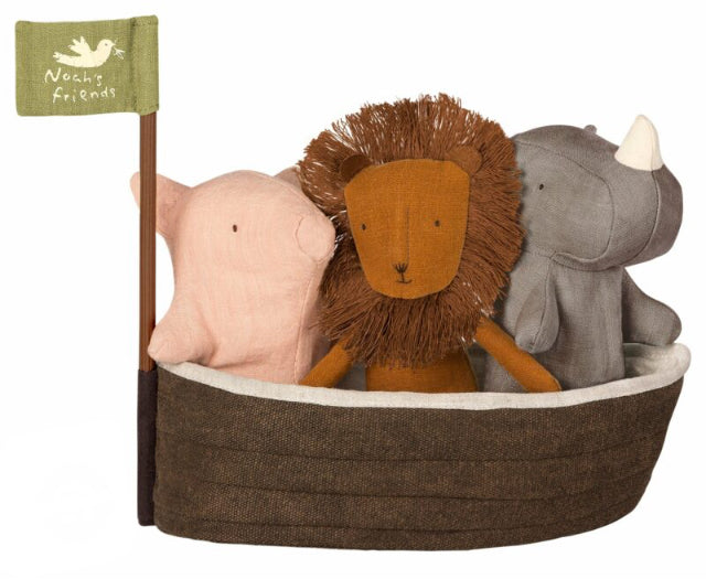 Noah’s Ark, with 3 Animals 16-8956-00