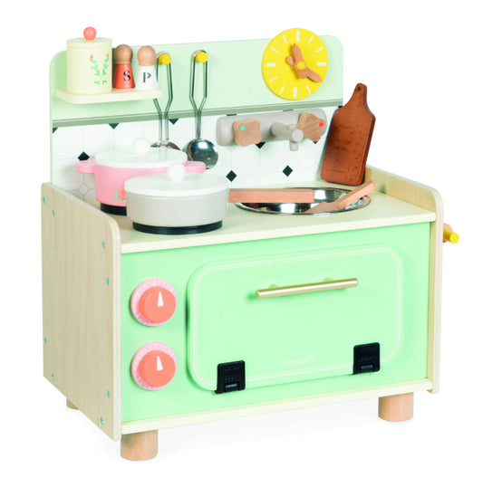 Cottage Chic Mini Kitchenette