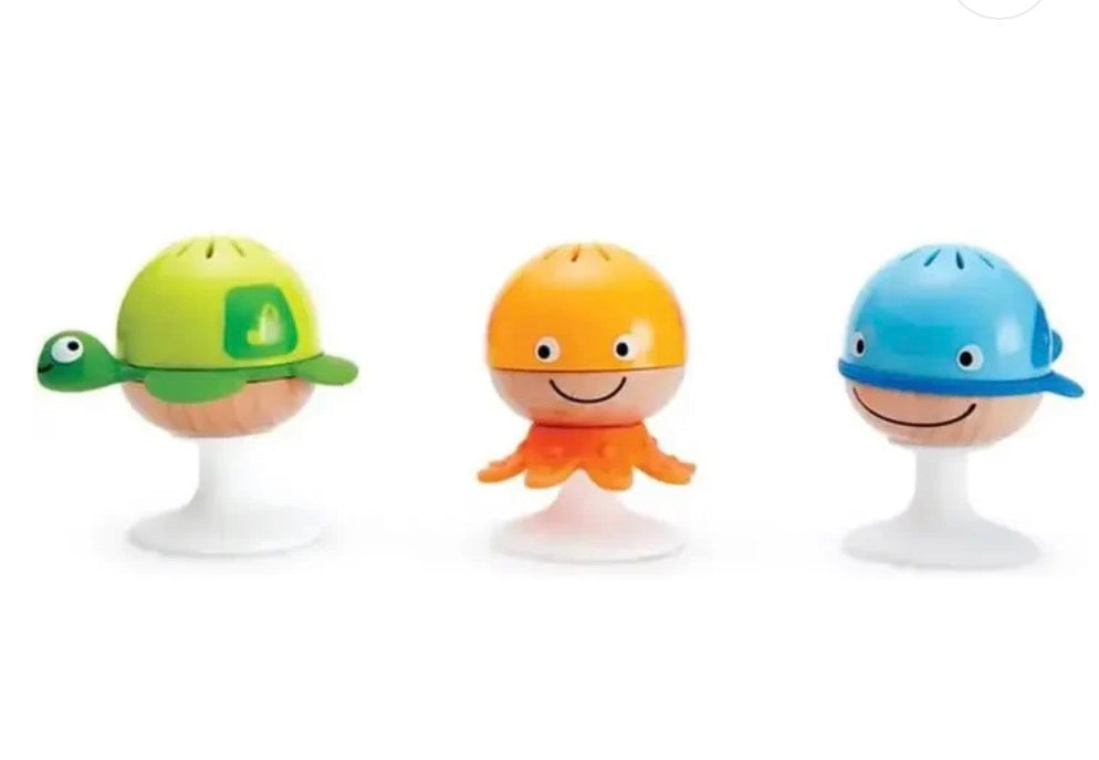 Stay-put Rattle Set