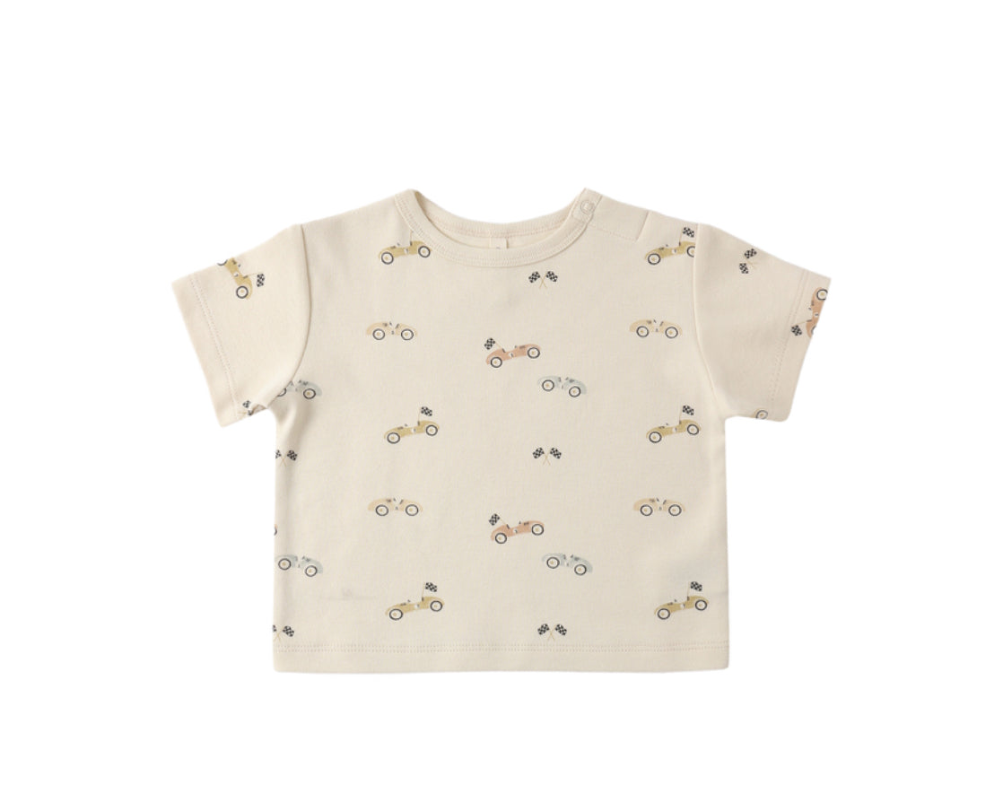 BOXY TEE RACE CAR  + PLAY SHORT SKY