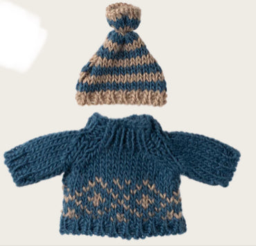 Pre-order Knitted sweater and hat, Dad mouse/ Deer