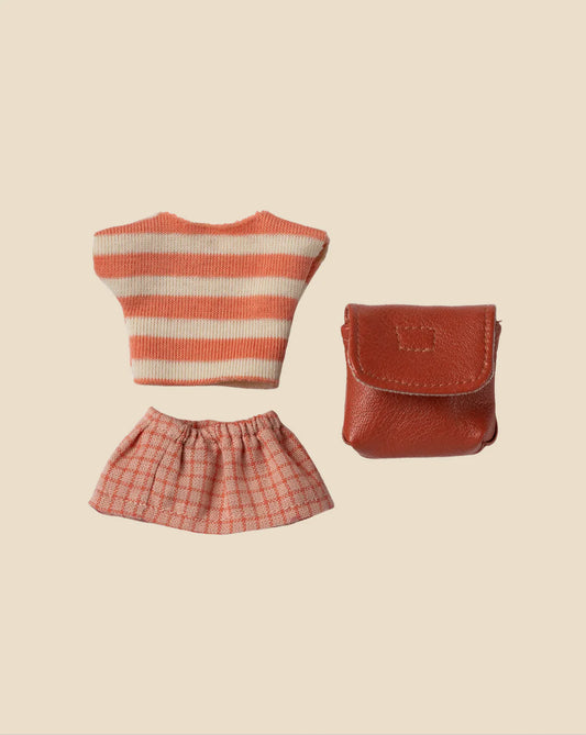 Clothes and bag, Big sister mouse - coral