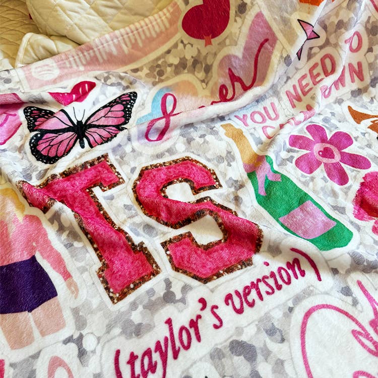 Taylor Swift Inspired Throw Blanket: Sherpa White back / Large 50"x60" pink or purple