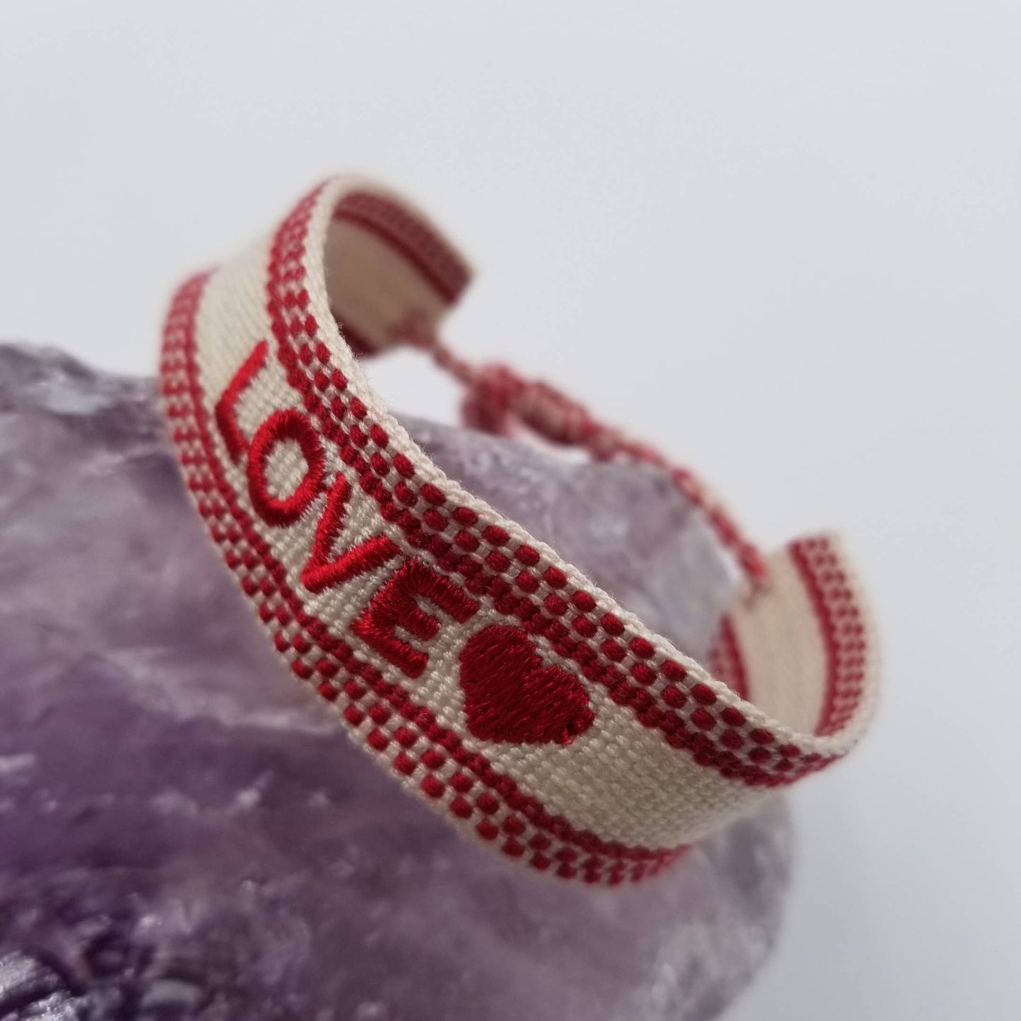 LOVE - Red Heart Friendship Bracelet