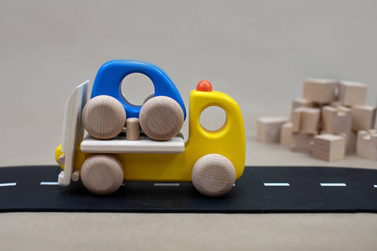 BAJO Breakdown Lorry or Small Lorry - Einstein's Attic