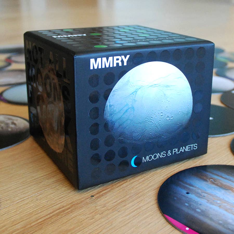 MMRY: MOONS AND PLANETS Matching Game - Einstein's Attic