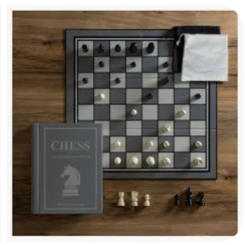 Chess Vintage Bookshelf Edition - Einstein's Attic